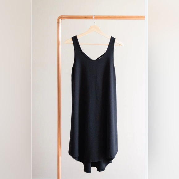 Jax and Lennon Dresses & Skirts - Jax and Lennon Cross Back Dress Large